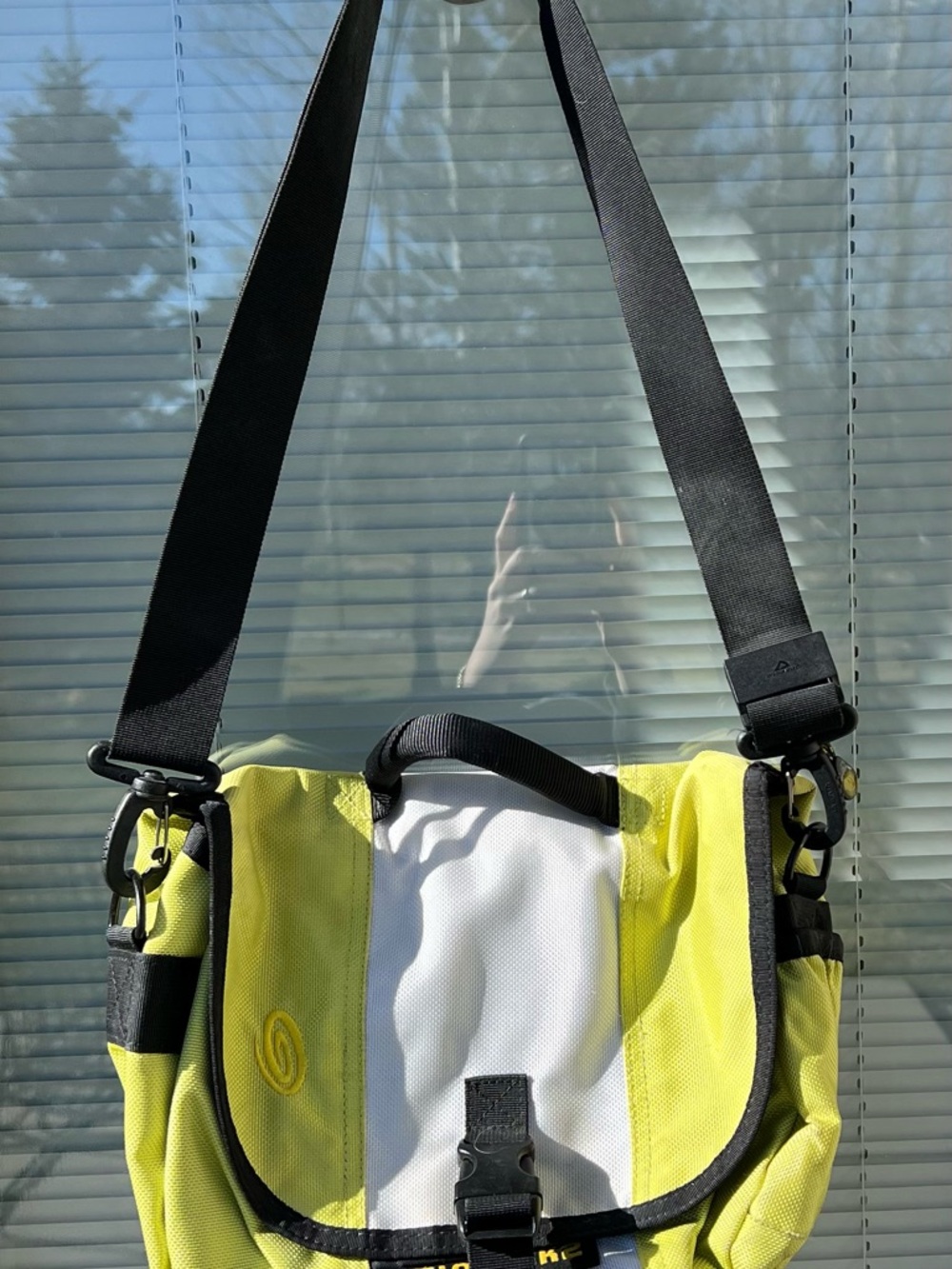 Timbuk2 Chartreuse and White Crossbody Purse